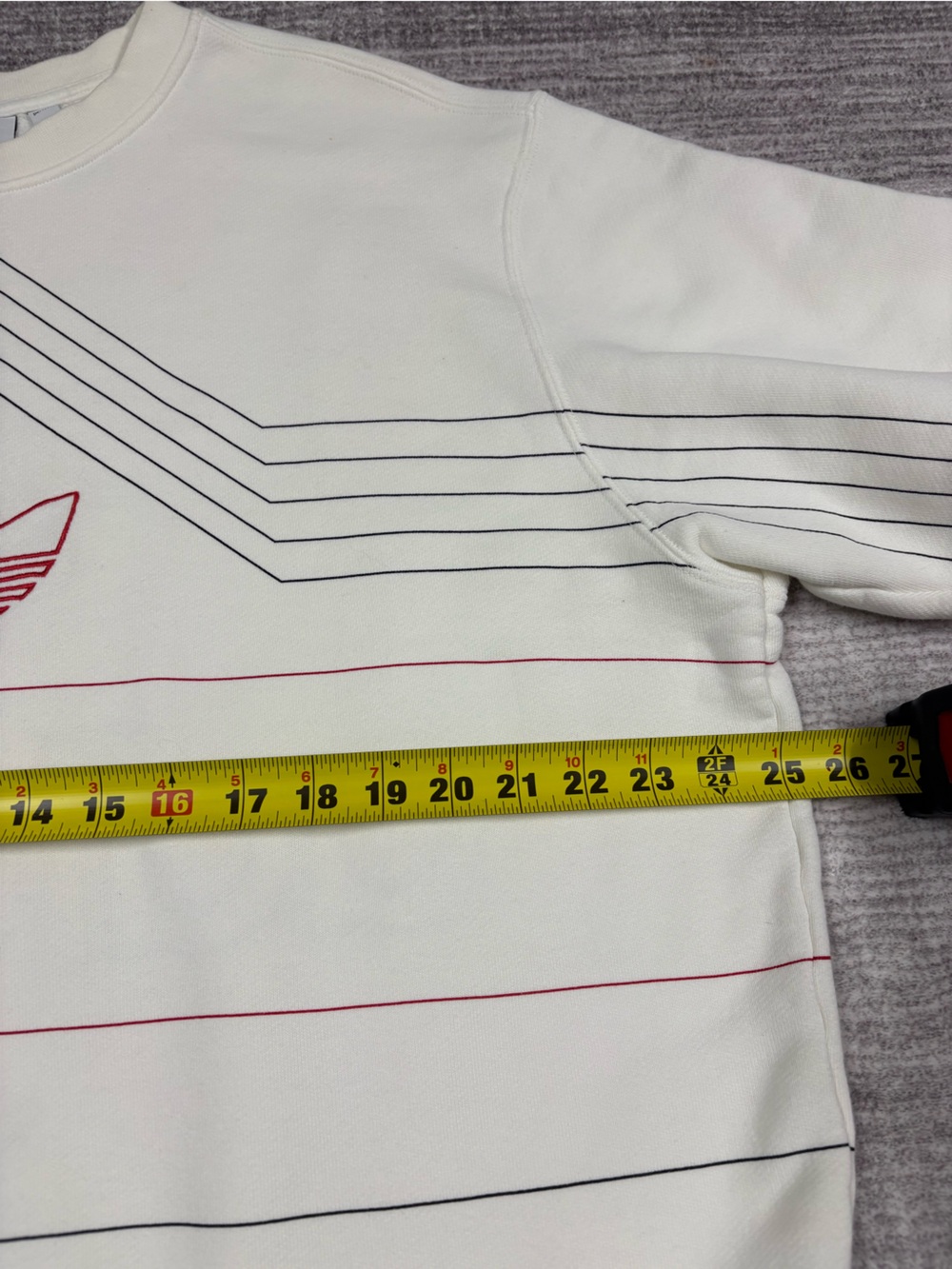 Adidas Rivalry Retro Crewneck Sweatshirt Embroidered Tri Leaf Logo Men’s Sz XL - Picture 4 of 9